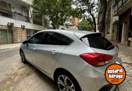 Autos - Chevrolet Cruze Premier 2022 Nafta 60000Km - En Venta