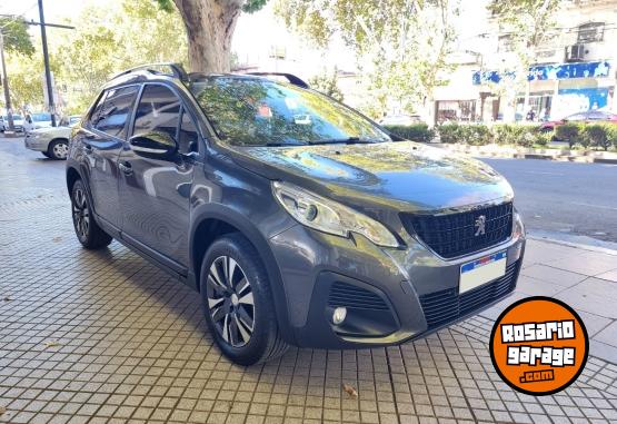 Autos - Peugeot 2008 feline 2022 Nafta 35000Km - En Venta