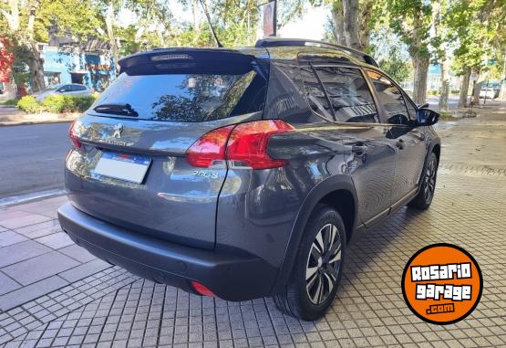 Autos - Peugeot 2008 feline 2022 Nafta 35000Km - En Venta