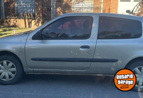 Autos - Renault Clio 2011 Nafta 100000Km - En Venta