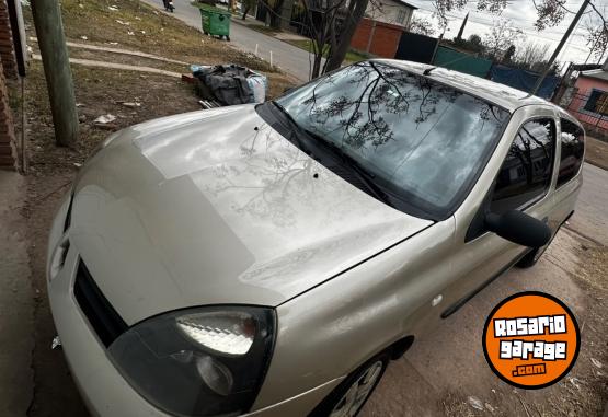 Autos - Renault Clio 2011 Nafta 106000Km - En Venta