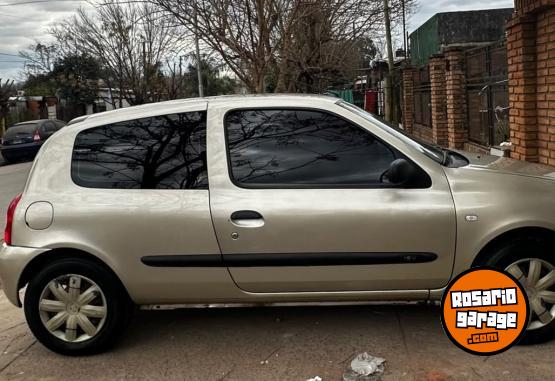 Autos - Renault Clio 2011 Nafta 106000Km - En Venta