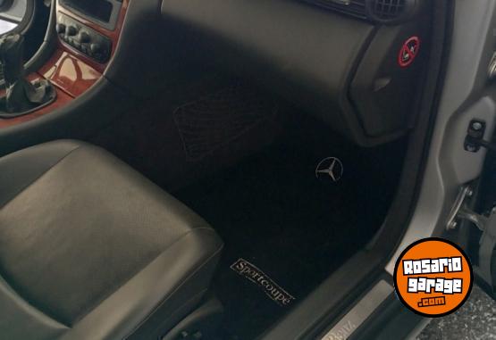 Autos - Mercedes Benz CLASE CW023 CDI 220 2001 Diesel 188387Km - En Venta