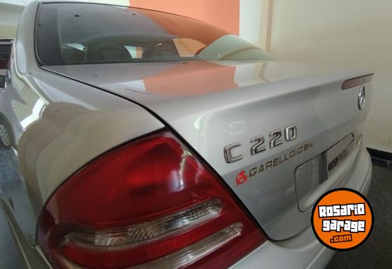 Autos - Mercedes Benz CLASE CW023 CDI 220 2001 Diesel 188387Km - En Venta