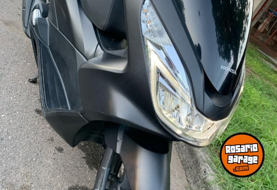 Motos - Honda Pcx 2017 Nafta 27000Km - En Venta