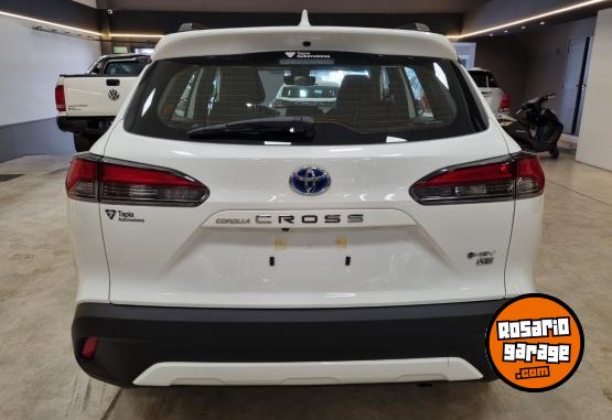 Autos - Toyota COROLLA CROSS XEI CVT 2025 Nafta 0Km - En Venta