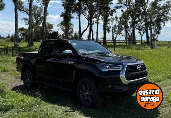 Camionetas - Toyota Hilux 2025 Diesel 0Km - En Venta
