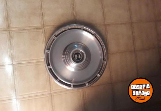 Accesorios para Motos - Casco para moto llanta de chevrolet 400 relojes y tulipas de luz - En Venta