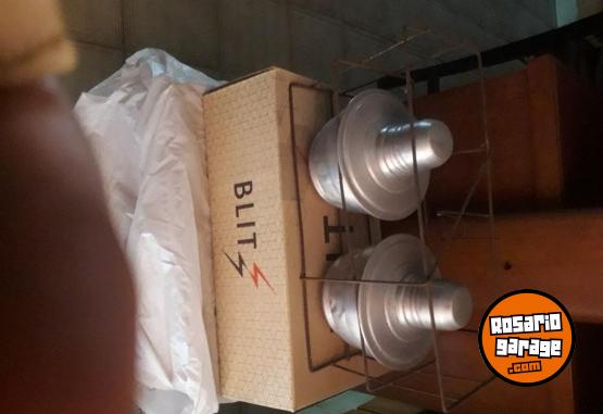 Accesorios para Motos - Casco para moto llanta de chevrolet 400 relojes y tulipas de luz - En Venta