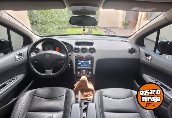 Autos - Peugeot 408 feline 2017 Diesel 140000Km - En Venta