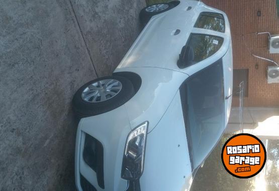 Autos - Renault Sandero life 2024 Nafta 8500Km - En Venta