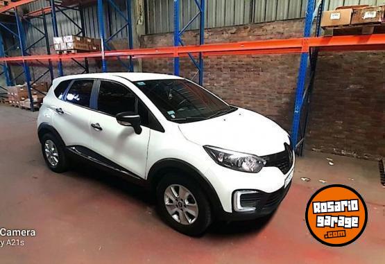 Autos - Renault Captur 2020 Nafta 75000Km - En Venta