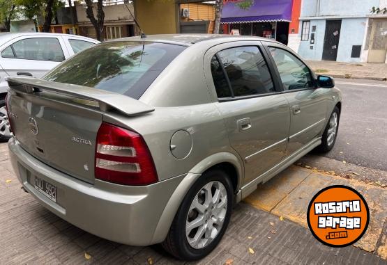 Autos - Chevrolet Astra 2008 GNC 200000Km - En Venta