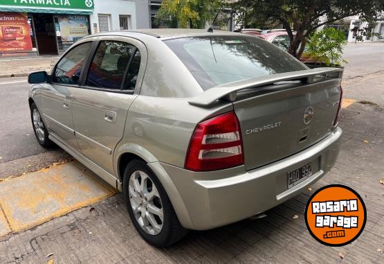 Autos - Chevrolet Astra 2008 GNC 200000Km - En Venta