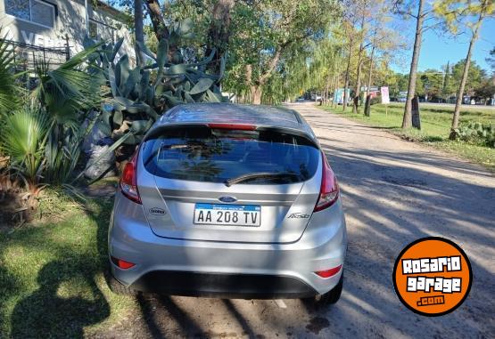 Autos - Ford Fiesta full 2017 Nafta 118000Km - En Venta