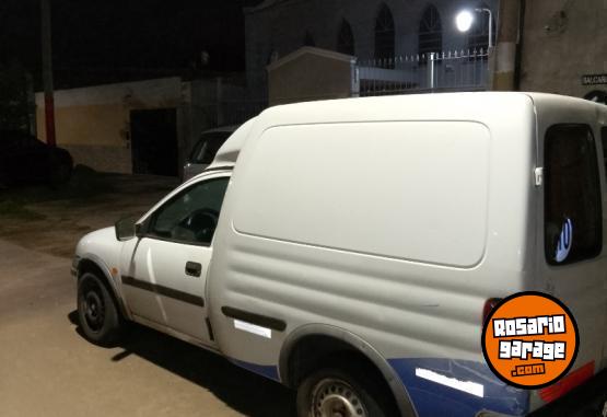 Utilitarios - Chevrolet Combo 2001 Diesel 1111Km - En Venta
