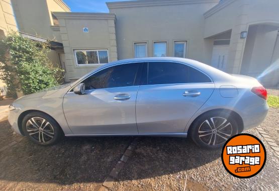 Autos - Mercedes Benz Clase A sedan progresive 2024 Nafta 28000Km - En Venta