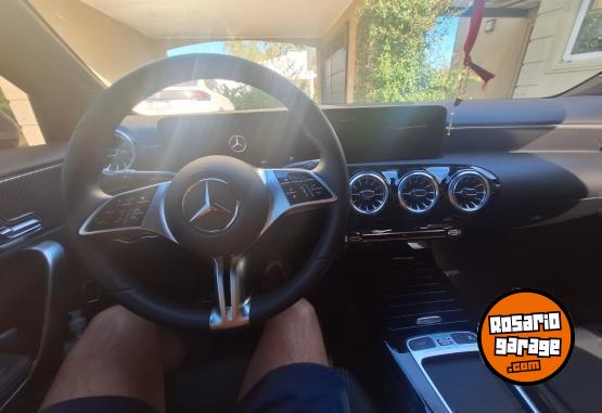 Autos - Mercedes Benz Clase A sedan progresive 2024 Nafta 28000Km - En Venta