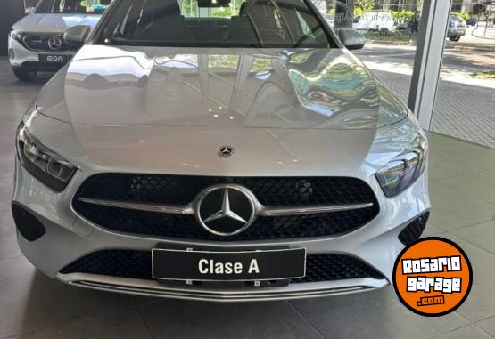 Autos - Mercedes Benz Clase A sedan progresive 2024 Nafta 28000Km - En Venta
