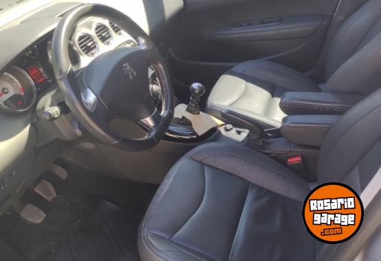 Autos - Peugeot 308 Feline 2018 Nafta 91000Km - En Venta