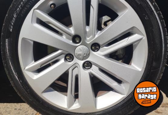 Autos - Peugeot 308 Feline 2018 Nafta 91000Km - En Venta