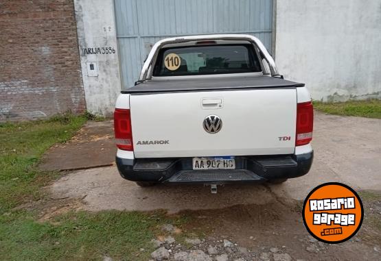 Camionetas - Volkswagen AMAROK CONFORTLINE 2017 Diesel 150000Km - En Venta