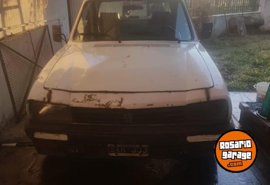 Camionetas - Peugeot 504 grd 1994 Diesel 250000Km - En Venta
