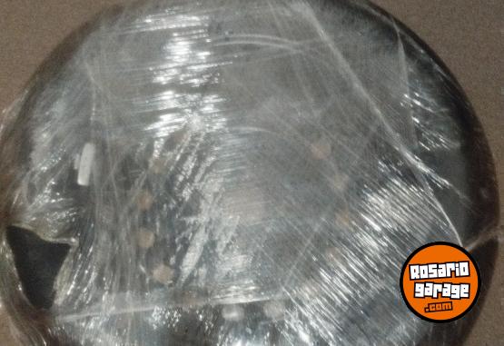 Accesorios para Autos - Cubierta 175/70 14 Pirelli - En Venta