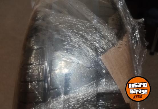 Accesorios para Autos - Cubierta 175/70 14 Pirelli - En Venta