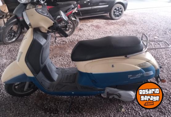 Motos - Gilera Scotter 2016 Nafta 32000Km - En Venta