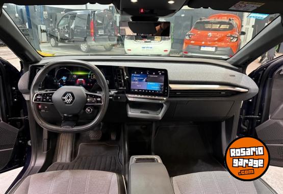 Autos - Renault MEGANE E-TECH 2024 Electrico / Hibrido 3564Km - En Venta