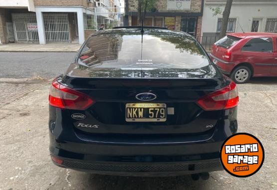 Autos - Ford Focus se plus 2013 Nafta 130000Km - En Venta