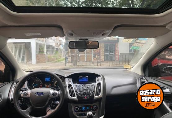 Autos - Ford Focus se plus 2013 Nafta 130000Km - En Venta