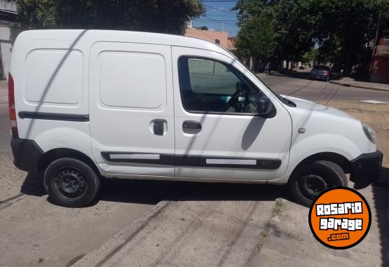 Utilitarios - Renault Kangoo 2012 GNC 172000Km - En Venta
