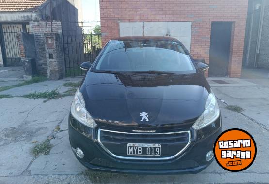 Autos - Peugeot 208 2013 Nafta 116000Km - En Venta
