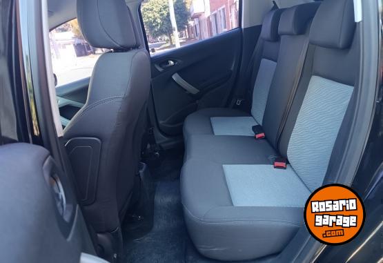 Autos - Peugeot 208 2013 Nafta 116000Km - En Venta