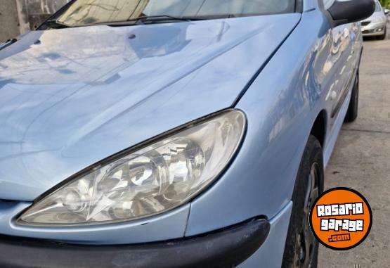 Autos - Peugeot 206 2005 Diesel 240000Km - En Venta