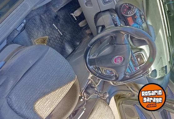 Autos - Fiat Punto 2011 GNC 208000Km - En Venta