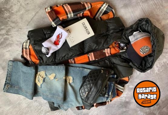 Indumentaria - Lote de ropa ( regalo mobiliario completo ) l�quido - En Venta