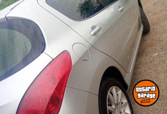 Autos - Peugeot 308 2012 Diesel 99000Km - En Venta