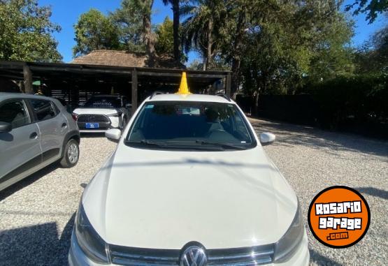 Autos - Volkswagen suran 2016 Nafta 100000Km - En Venta