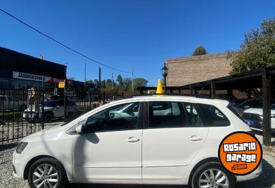Autos - Volkswagen suran 2016 Nafta 100000Km - En Venta