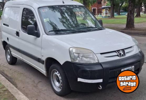 Utilitarios - Peugeot PARTNER 2011 GNC 230000Km - En Venta