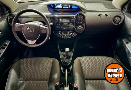 Autos - Toyota Etios 1.5 X 6MT 2020 Nafta 60000Km - En Venta