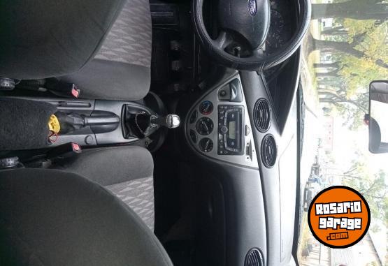 Autos - Ford FOCUS EDGE 1.6 CADENERO 2006 Nafta 190000Km - En Venta