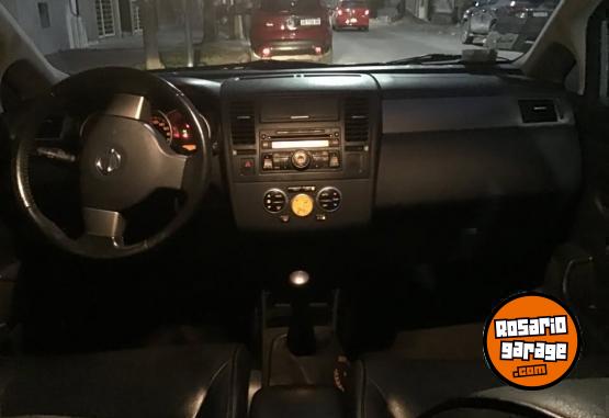 Autos - Nissan Tiida Tekna 2010 Nafta 245000Km - En Venta