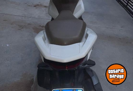 Motos - Honda PCX 2019 Nafta 25000Km - En Venta
