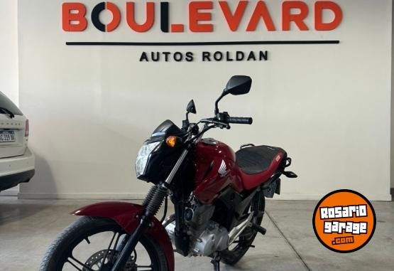 Motos - Honda Cg titan 150 2017 Nafta  - En Venta