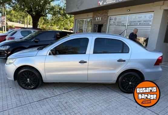 Autos - Volkswagen Voyage 2012 Nafta  - En Venta