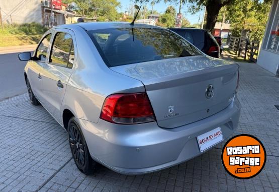 Autos - Volkswagen Voyage 2012 Nafta  - En Venta